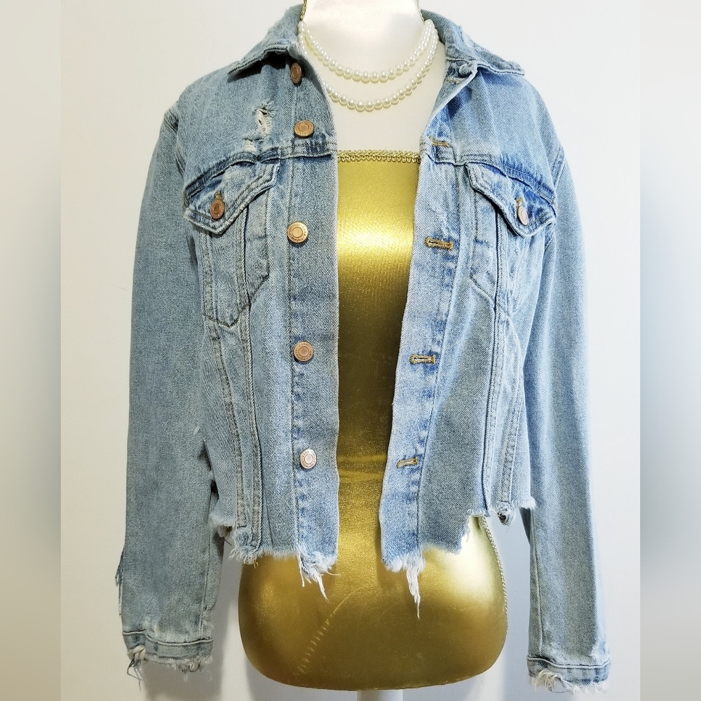 Zara TRF IX'D Makers Denim Jacket Distressed Ripped Patchwork Crop Jean Jacket